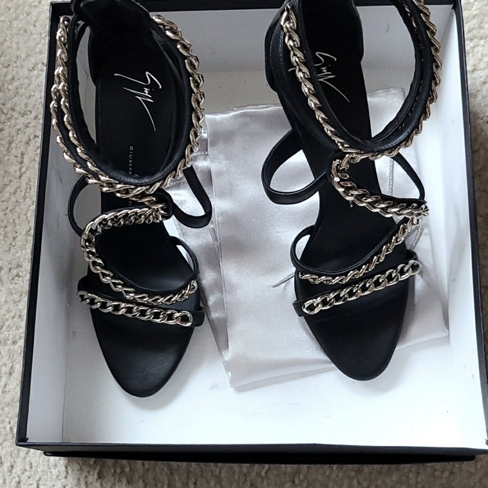 Giuseppe Zanotti SZ 42 BLACK
